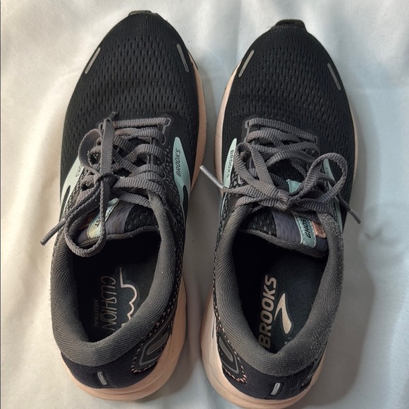 Brooks Ghost 14 Woman’s, size 8.5 Running Sneakers, Black/Pearl/Peach, Preowned - Picture 7 of 15